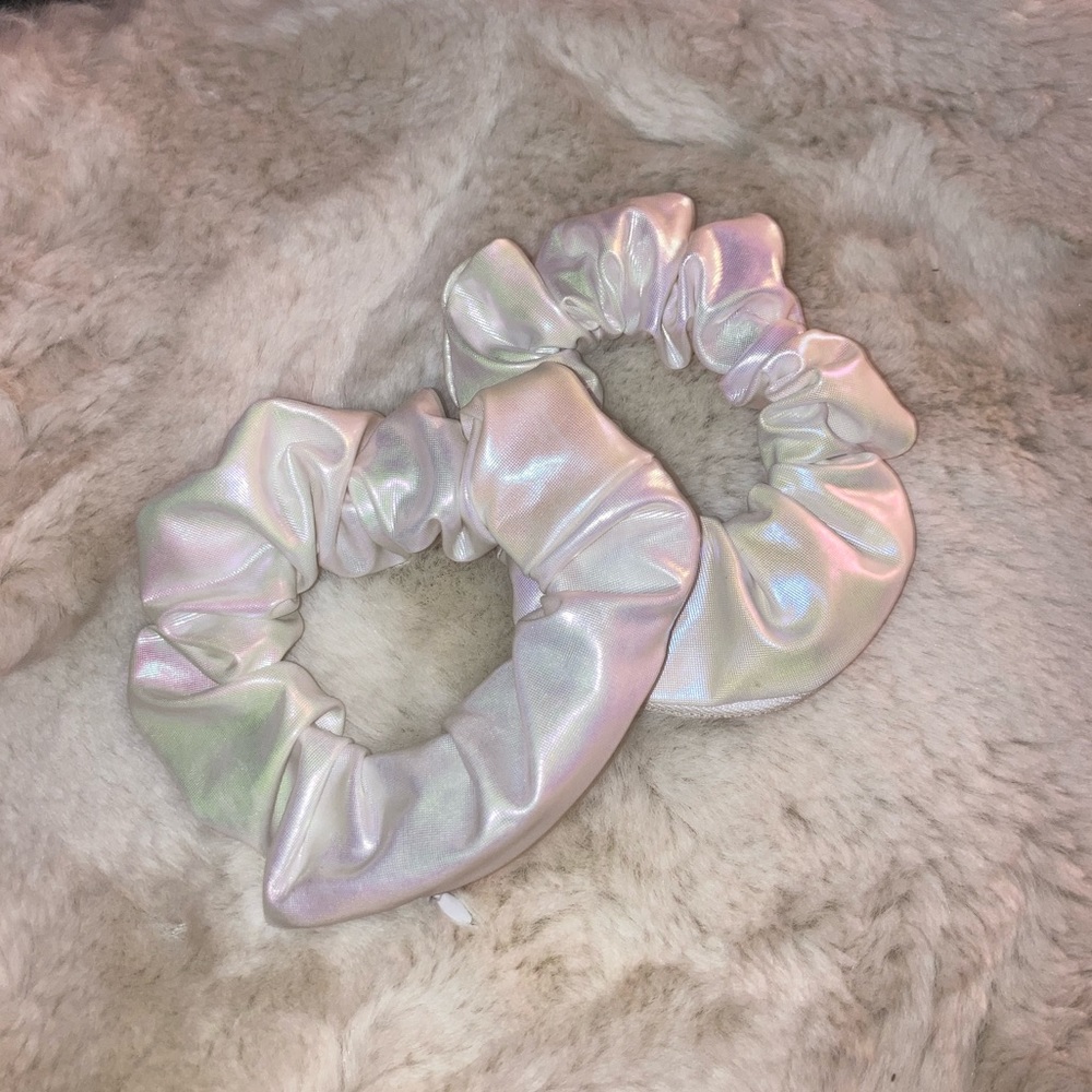 iHeartRaves Holographic Pocket Stash Scrunchie Set